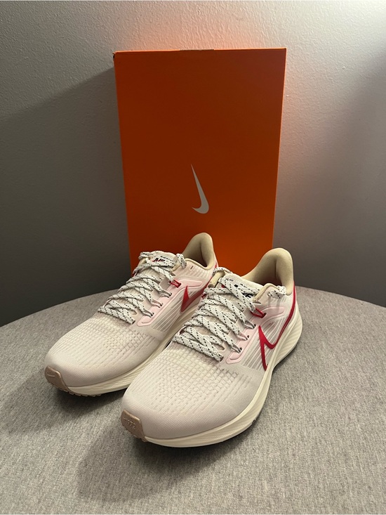 Nike Shoes - Nike Air Zoom Pegasus 39 Sail University Red Women's Shoe Size 7.5 FD4344-161